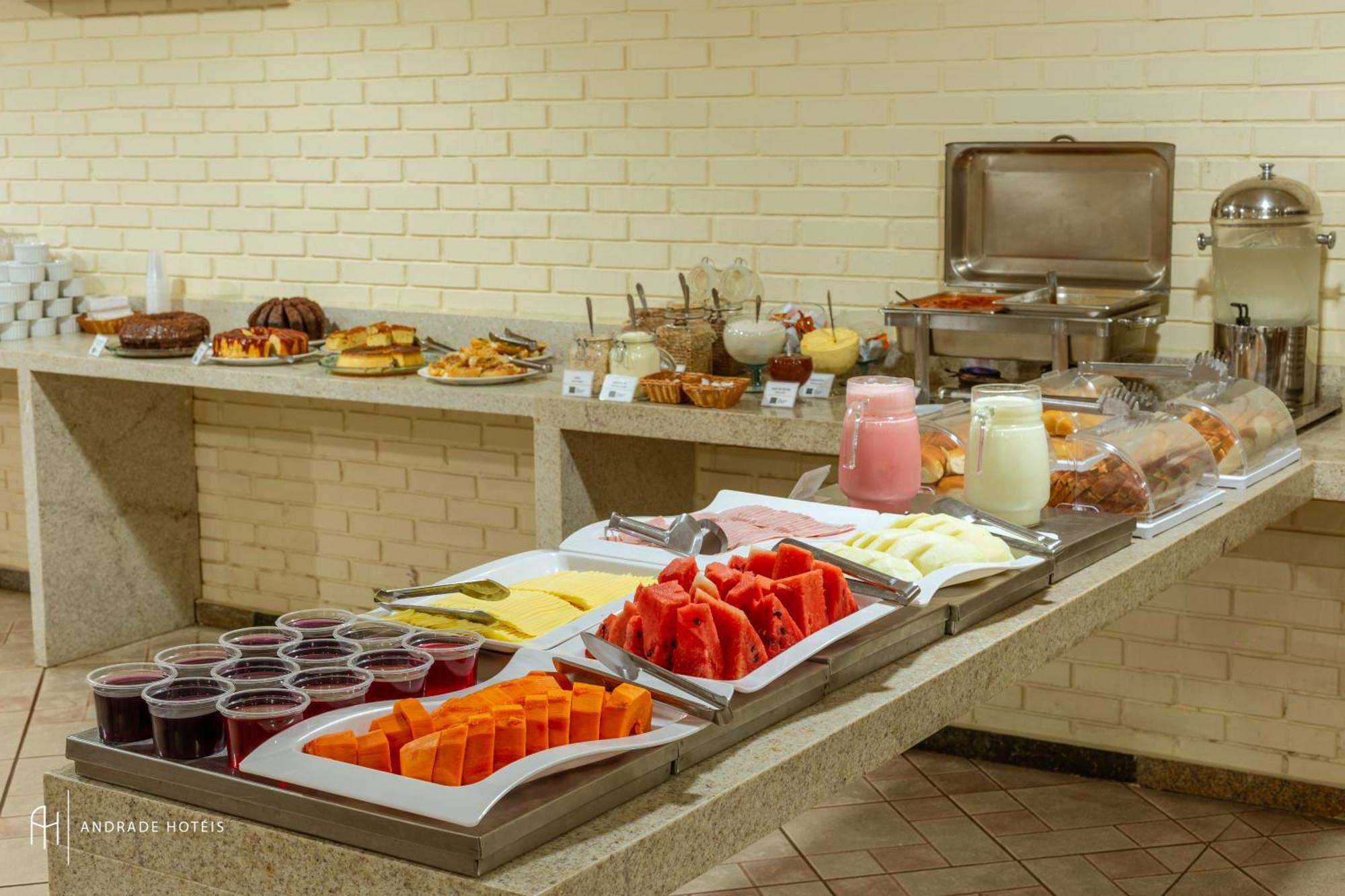 Rede Andrade Centro Hotel 4*